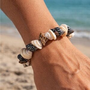 Seashell Stretch Bracelet Natural Shell Beaded Elastic Beach Boho Coast Jewelry